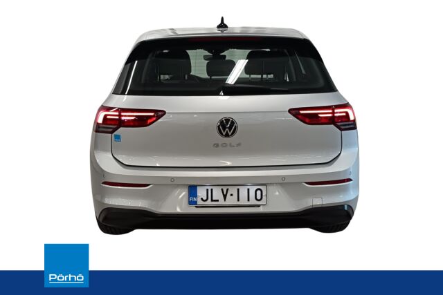 VOLKSWAGEN Golf 2021 1,0 TSI 81 kW