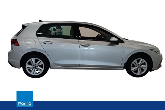 VOLKSWAGEN Golf 2021 1,0 TSI 81 kW