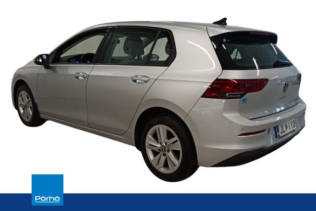 VOLKSWAGEN Golf 2021 1,0 TSI 81 kW