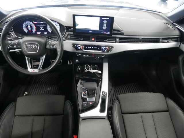 AUDI A4 2021 Sedan Business Advanced 40 TFSI 150 kW MHEV S tronic