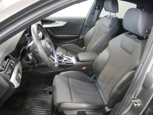 AUDI A4 2021 Sedan Business Advanced 40 TFSI 150 kW MHEV S tronic