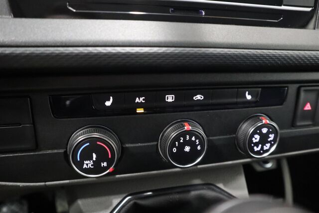 VOLKSWAGEN Transporter 2021 umpipakettiauto Pitkä 2,0 TDI 81 kW