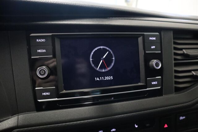 VOLKSWAGEN Transporter 2021 umpipakettiauto Pitkä 2,0 TDI 81 kW
