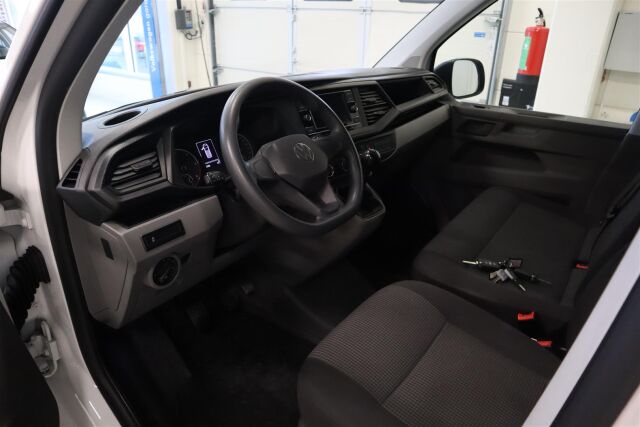 VOLKSWAGEN Transporter 2021 umpipakettiauto Pitkä 2,0 TDI 81 kW