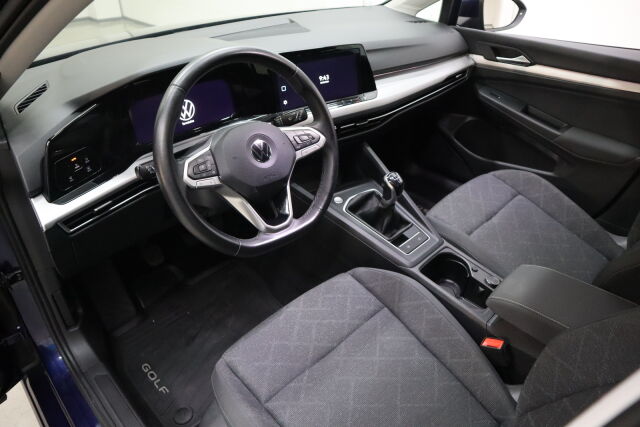 VOLKSWAGEN Golf 2020 1,0 TSI 81 kW