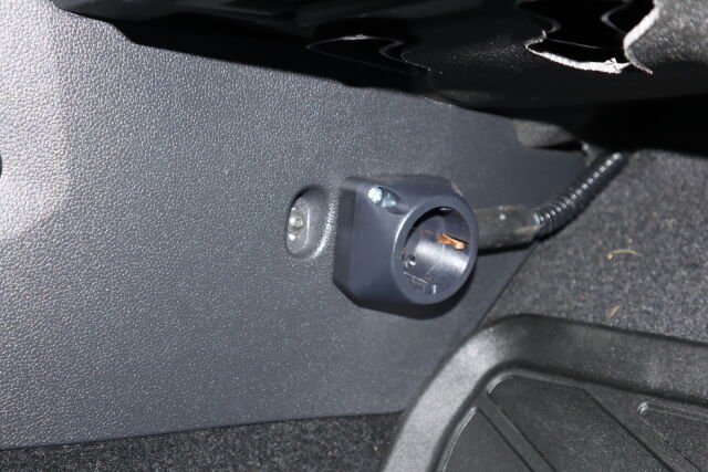 VOLKSWAGEN Golf 2020 1,0 TSI 81 kW