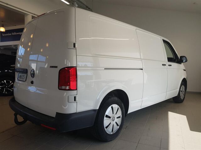 VOLKSWAGEN Transporter 2021 umpipakettiauto 2,0 TDI 110 kW 4Motion DSG**ALVILLINEN NELIVETO**