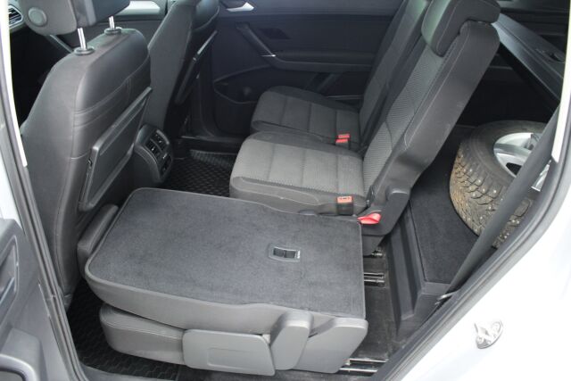 VOLKSWAGEN Touran 2021 1,5 TSI EVO 110 kW