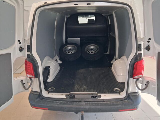 VOLKSWAGEN Transporter 2021 umpipakettiauto Pitkä 2,0 TDI 110 kW 4Motion DSG