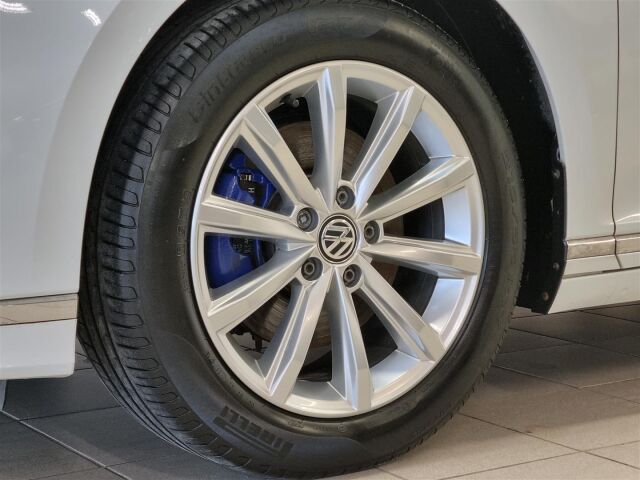 VOLKSWAGEN Passat 2020 Variant GTE Plug-In Hybrid 160 kW DSG-automaatti / Webasto / P-kamera / Navi / ACC / Keyless /Koukku