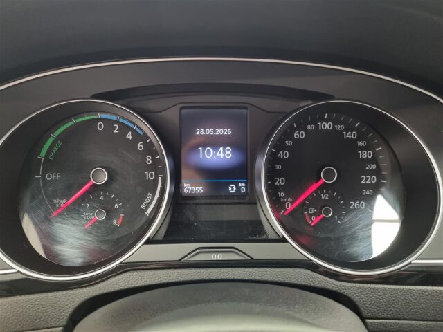 VOLKSWAGEN Passat 2020 Variant GTE Plug-In Hybrid 160 kW DSG-automaatti / Webasto / P-kamera / Navi / ACC / Keyless /Koukku