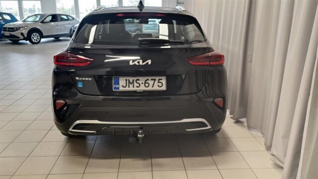 KIA XCeed 2022 1,5 T-GDI 160hv LX DCT  * 1 omistaja / Vetokoukku / P-kamera / Moottorinlämmitin *