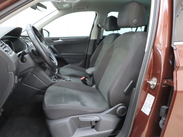 VOLKSWAGEN Tiguan 2022 Style Business 2,0 TDI SCR 110 kW 4MOTION DSG-automaatti
