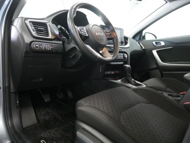 KIA Ceed 2022 1,0 T-GDI 100hv LX SW