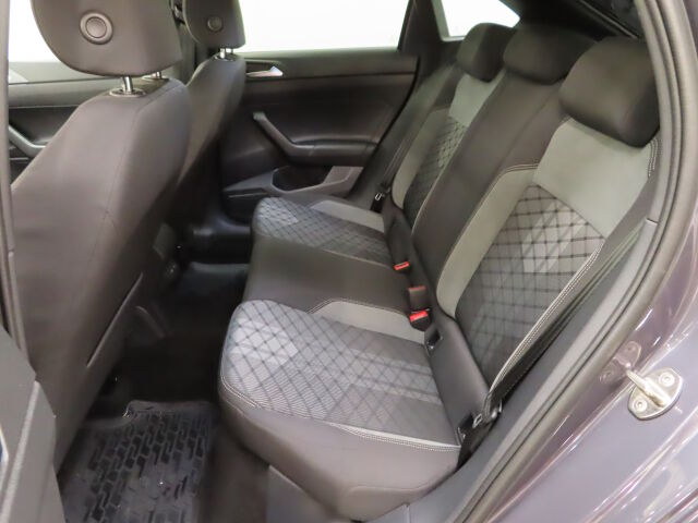 Volkswagen Taigo 2022 R-Line Business 1,5 TSI 110 kW DSG-automaatti