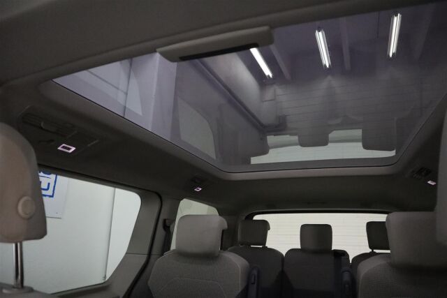 VOLKSWAGEN Multivan 2022 Life eHybrid 160kW DSG-automaatti (PHEV)