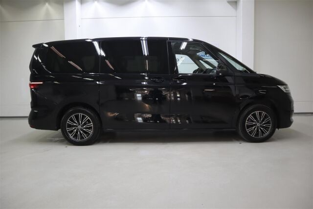 VOLKSWAGEN Multivan 2022 Life eHybrid 160kW DSG-automaatti (PHEV)