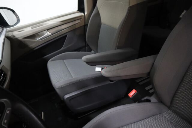 VOLKSWAGEN Multivan 2022 Life eHybrid 160kW DSG-automaatti (PHEV)