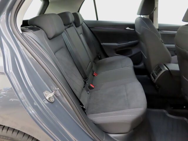 Volkswagen Golf 2023 Style Business 1,5 eTSI 96 kW (MHEV) DSG-automaatti