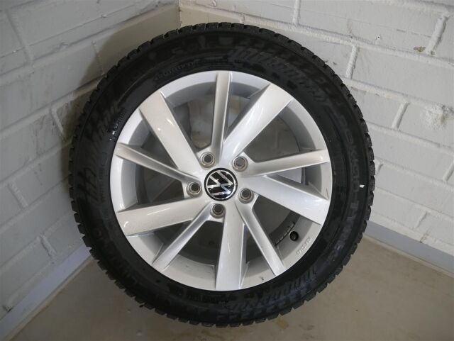 Volkswagen Golf 2023 Variant Comfort Business 1,0 eTSI (MHEV) 81 kW DSG-automaatti