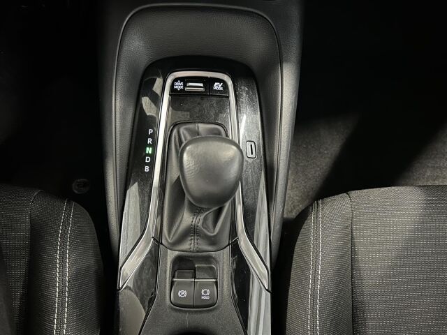 SUZUKI Swace 2024 1,8 HYBRID 2WD GL+ CVT-aut / 1-om / Merkkihuollettu / 2 x renkaat / Todella hieno!