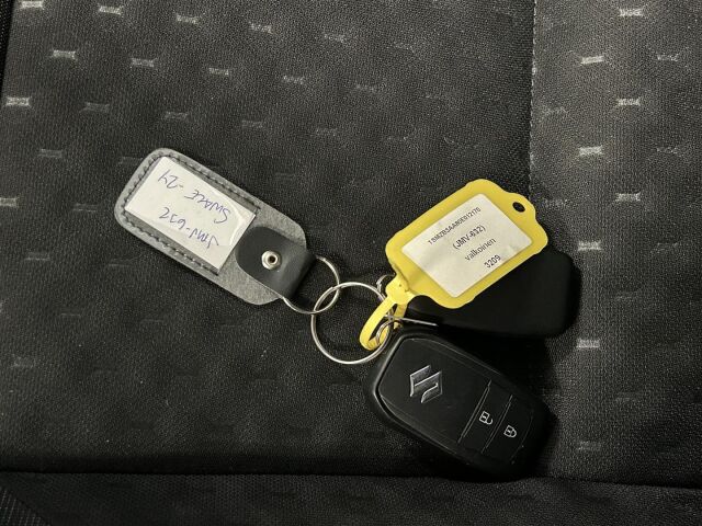 SUZUKI Swace 2024 1,8 HYBRID 2WD GL+ CVT-aut / 1-om / Merkkihuollettu / 2 x renkaat / Todella hieno!