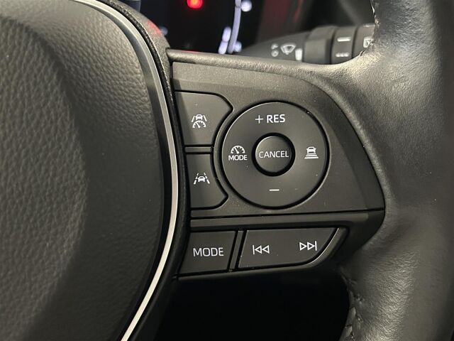 SUZUKI Swace 2024 1,8 HYBRID 2WD GL+ CVT-aut / 1-om / Merkkihuollettu / 2 x renkaat / Todella hieno!