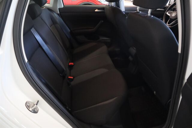 VOLKSWAGEN Polo 2023 Style Business 1,0 TSI 70 kW