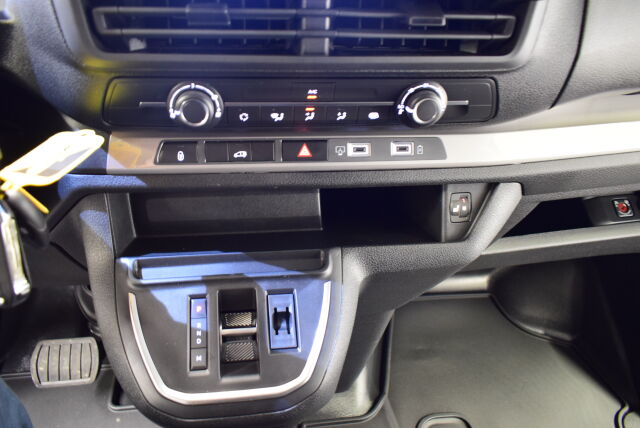 Opel Vivaro 2025 180 diesel automaatti L First edition*1,9% Korko +Kulut,sis 2xrenkaat*