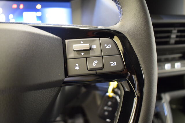 Opel Vivaro 2024 180 diesel automaatti L First edition