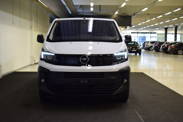 Opel Vivaro 2025 180 diesel automaatti L First edition*1,9% Korko +Kulut,sis 2xrenkaat*