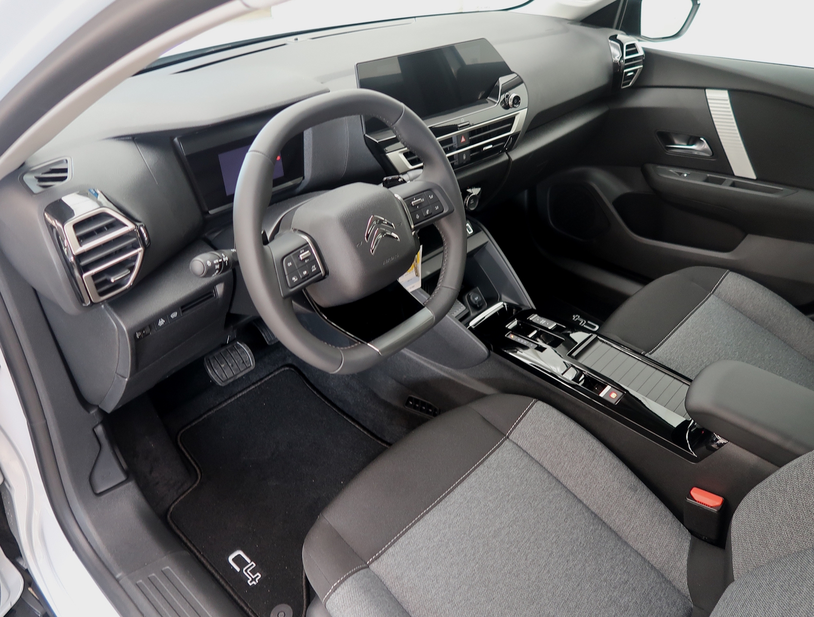 Citroen C4 2024, kuva 5/6