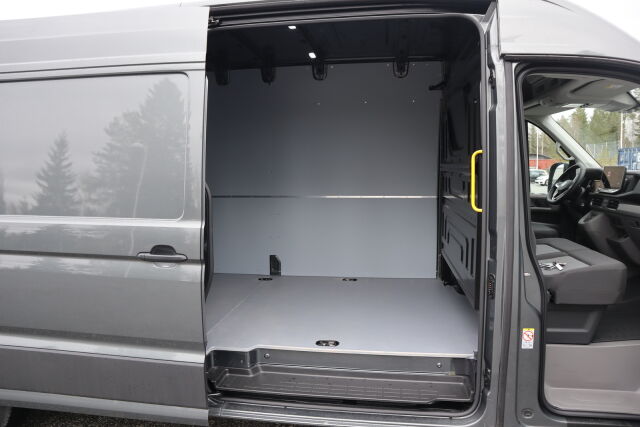 Volkswagen Crafter 2025 35 umpipakettiauto 2,0 TDI 130 kW 4Motion 8at, 4490