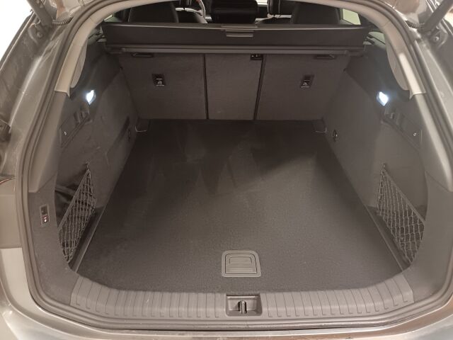 Audi A6 e-tron 2025 Avant Performance