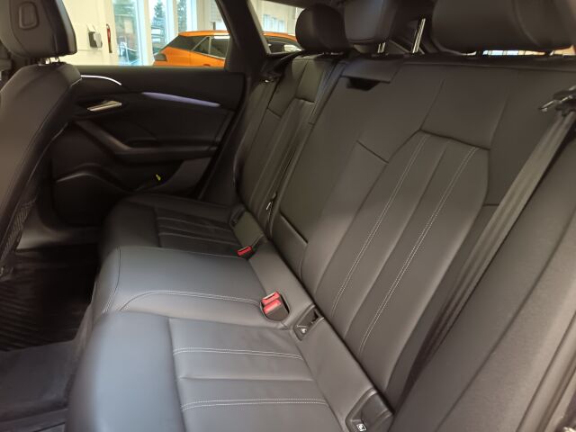 Audi A6 e-tron 2025 Avant Performance