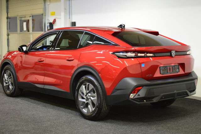 Peugeot 408 2025 Allure  Hybrid 145 Automaatti***KORKOTARJOUS 0% + kulut !***