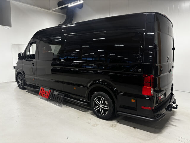 VOLKSWAGEN CRAFTER 2025 2.0TDI 177HV AUTOM. 4MOTION 2+3 M-A SIS ALV! *VARASTOSSA HETI UUSI FACELIFT*