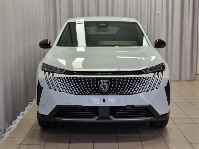 Peugeot 3008 2025 3008 Monikäyttöajoneuvo (AF) 5ov 1199cm3 A