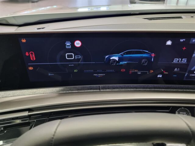 Peugeot 3008 2025 3008 Monikäyttöajoneuvo (AF) 5ov 1199cm3 A