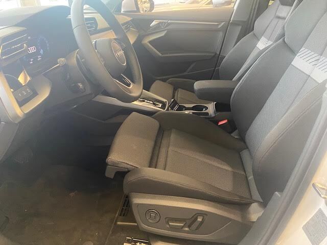 Audi A3 2025 Allstreet 35 TFSI. Kesäetu tuhat euroa