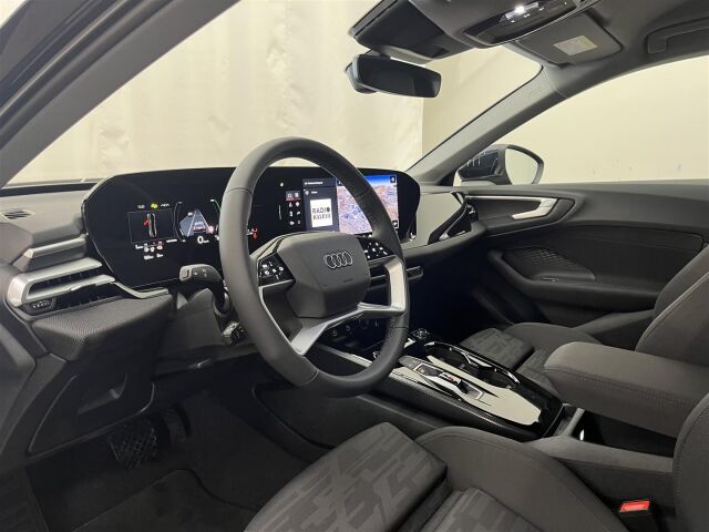 Audi A5 2025 Sedan e-hybrid quattro 220 kW