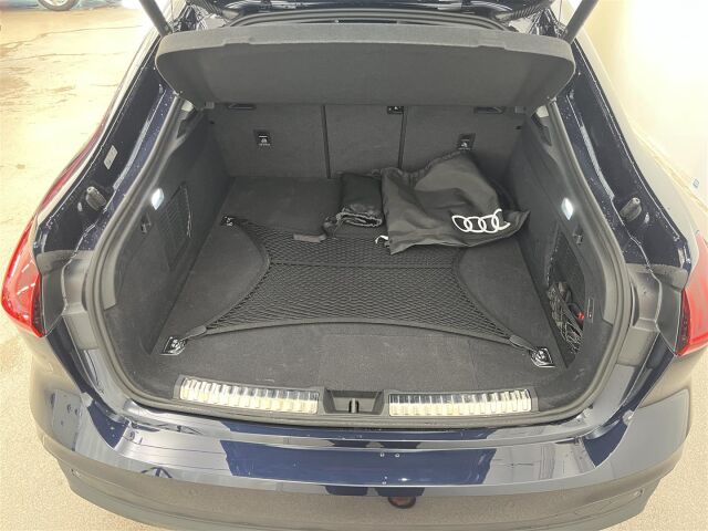 Audi A5 2025 Sedan e-hybrid quattro 220 kW