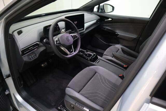 Volkswagen ID.4 2025 Pro 4MOTION Elegance 75-v Juhlamalli 210 kW, akku 77 kWh