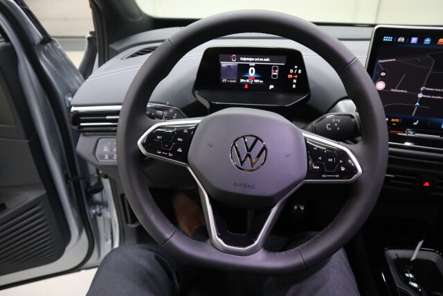 Volkswagen ID.4 2025 Pro 4MOTION Elegance 75-v Juhlamalli 210 kW, akku 77 kWh