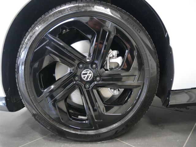 Volkswagen ID.7 2025 Tourer GTX 4MOTION 75-v Juhlamalli 250 kW, akku 86 kWh*Heti toimitukseen!*