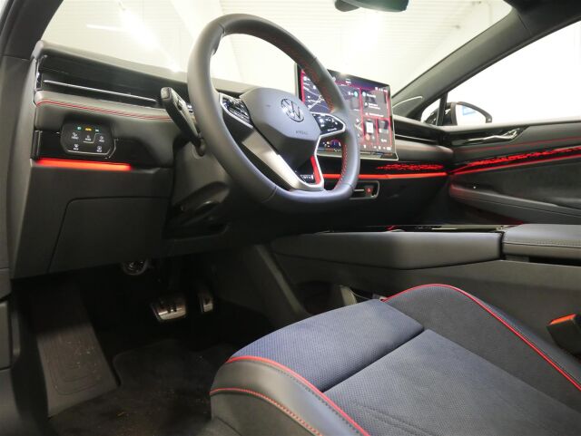 Volkswagen ID.7 2025 Tourer GTX 4MOTION 75-v Juhlamalli 250 kW, akku 86 kWh*Heti toimitukseen!*