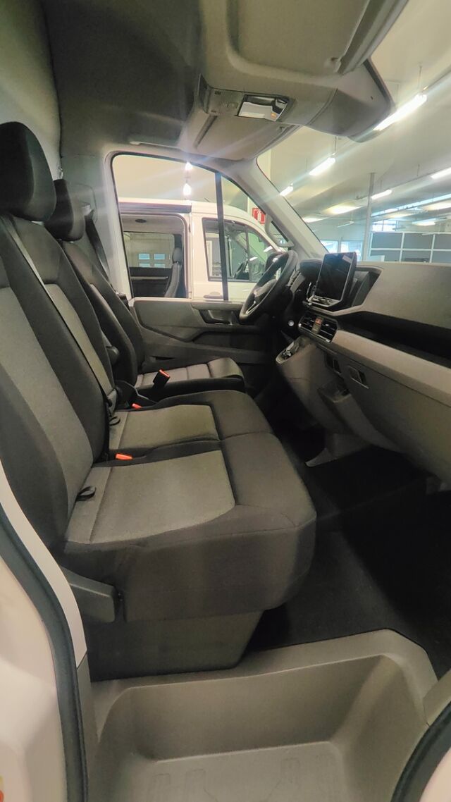 Volkswagen Crafter 2026 35 umpipakettiauto 2,0 TDI 130 kW 4Motion 8at, 4490