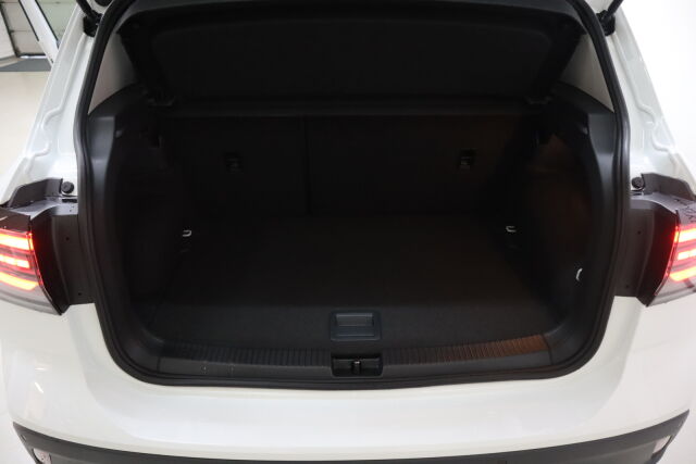 Volkswagen T-Cross 2025 Comfort Business 1,0 TSI 70 kW