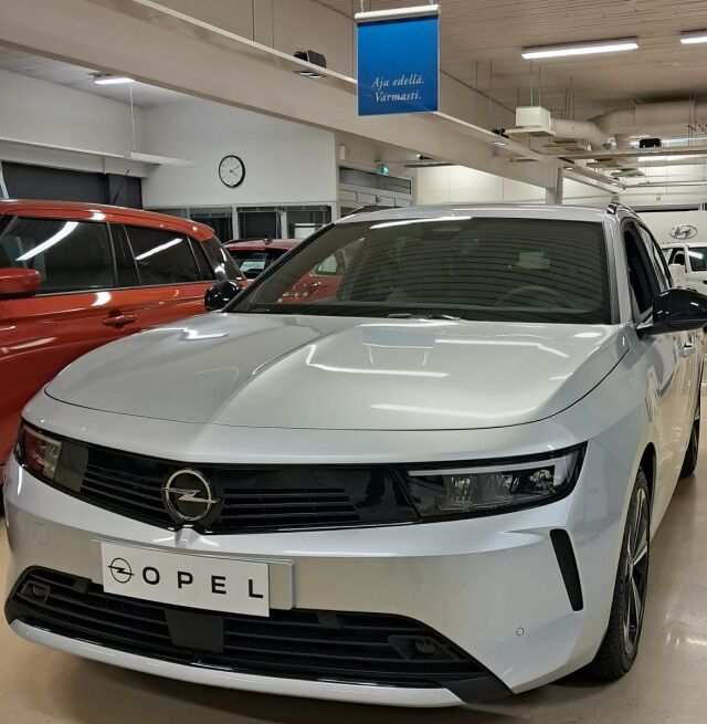 Opel Astra 2025 Sports Tourer Edition Plus Hybrid 145 Automaatti