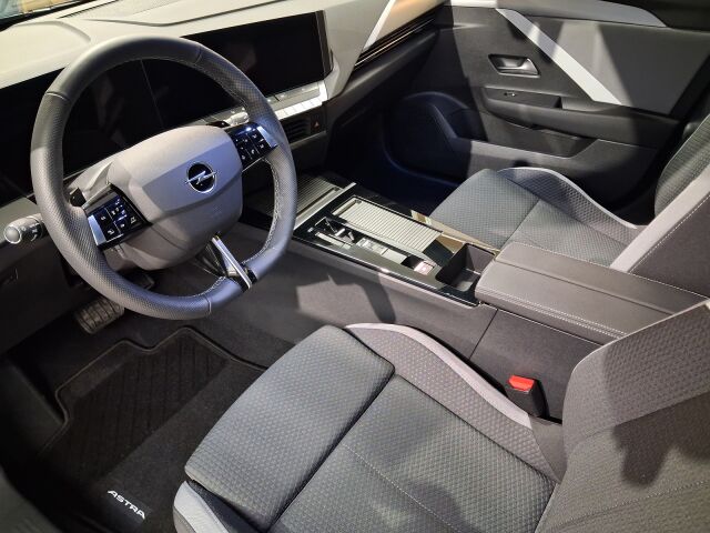 Opel Astra 2025 Sports Tourer Edition Plus Hybrid 145 Automaatti